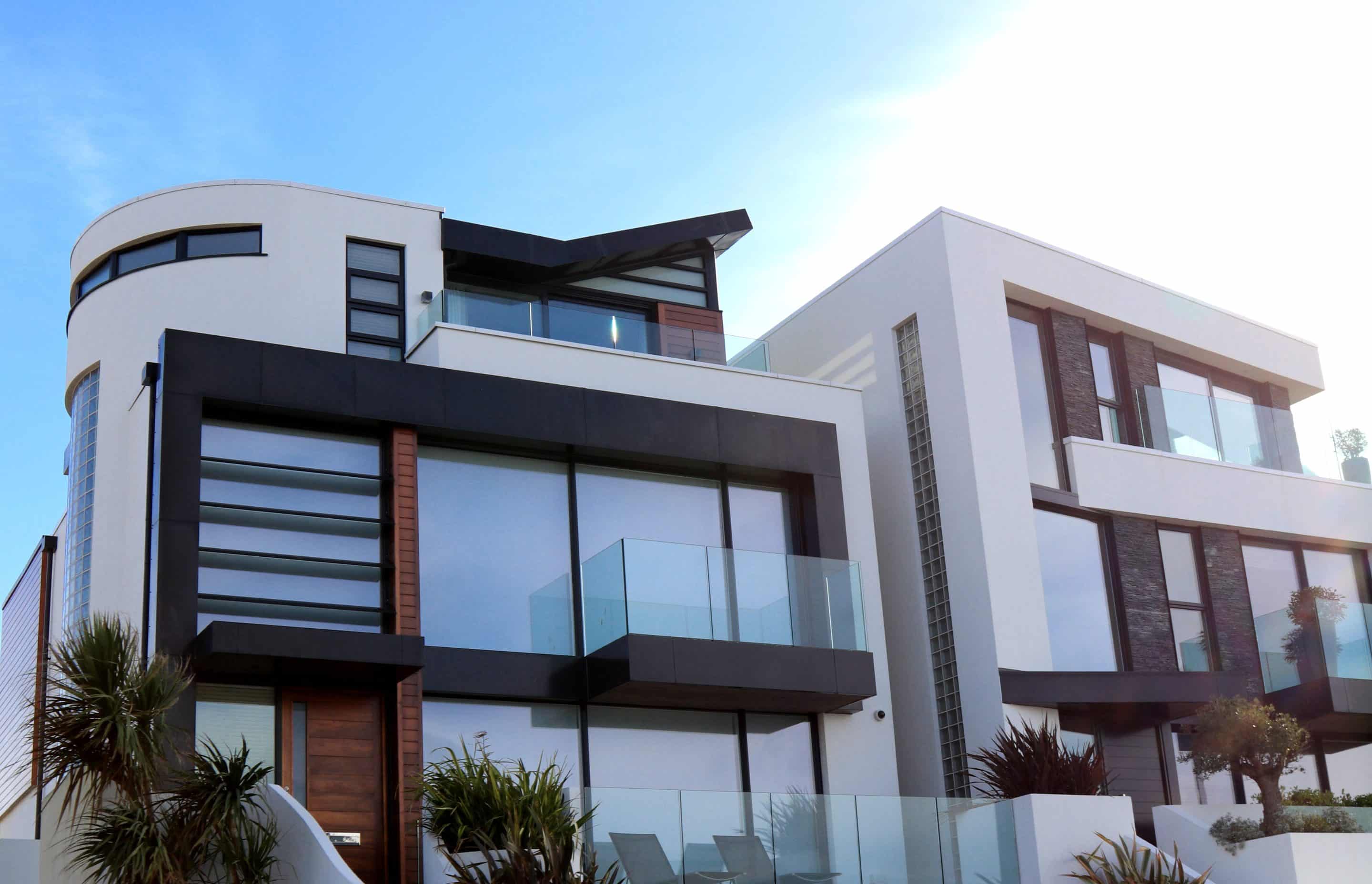 Entretien de mur extérieur : protéger et embellir la façade de votre maison