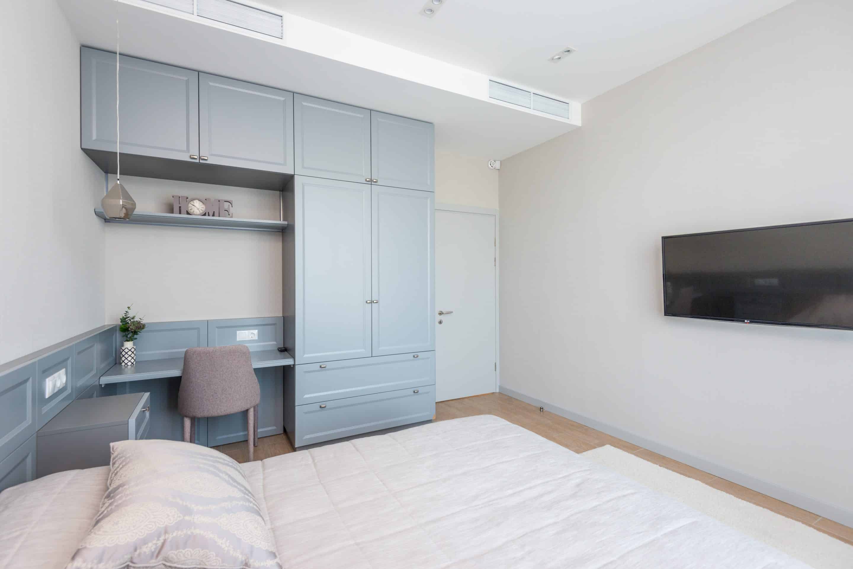 Astuces pour aménager vos placards et maximiser l&rsquo;espace de rangement