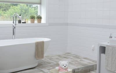 Guide complet pour choisir et installer le parfait plancher de salle de bain